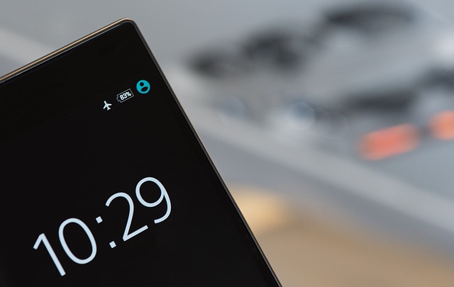 menggunakan airplane mode saat charge baterai xiaomi