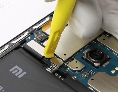 pengungkit untuk membuka flexibel smartphone pengungkit untuk membuka flexibel smartphone