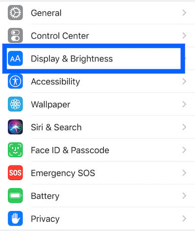 pengaturan dark mode iphone