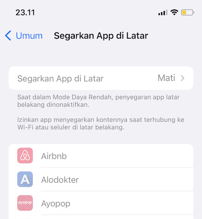 mematikan background app refresh untuk mengatasi masalah baterai iPhone 12