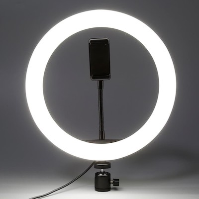 ring light inspirasi hadiah saat valentine
